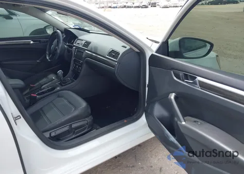 2017 Volkswagen Passat 1.8T Se from USA, damaged, VIN 1VWBT7A37HC022294